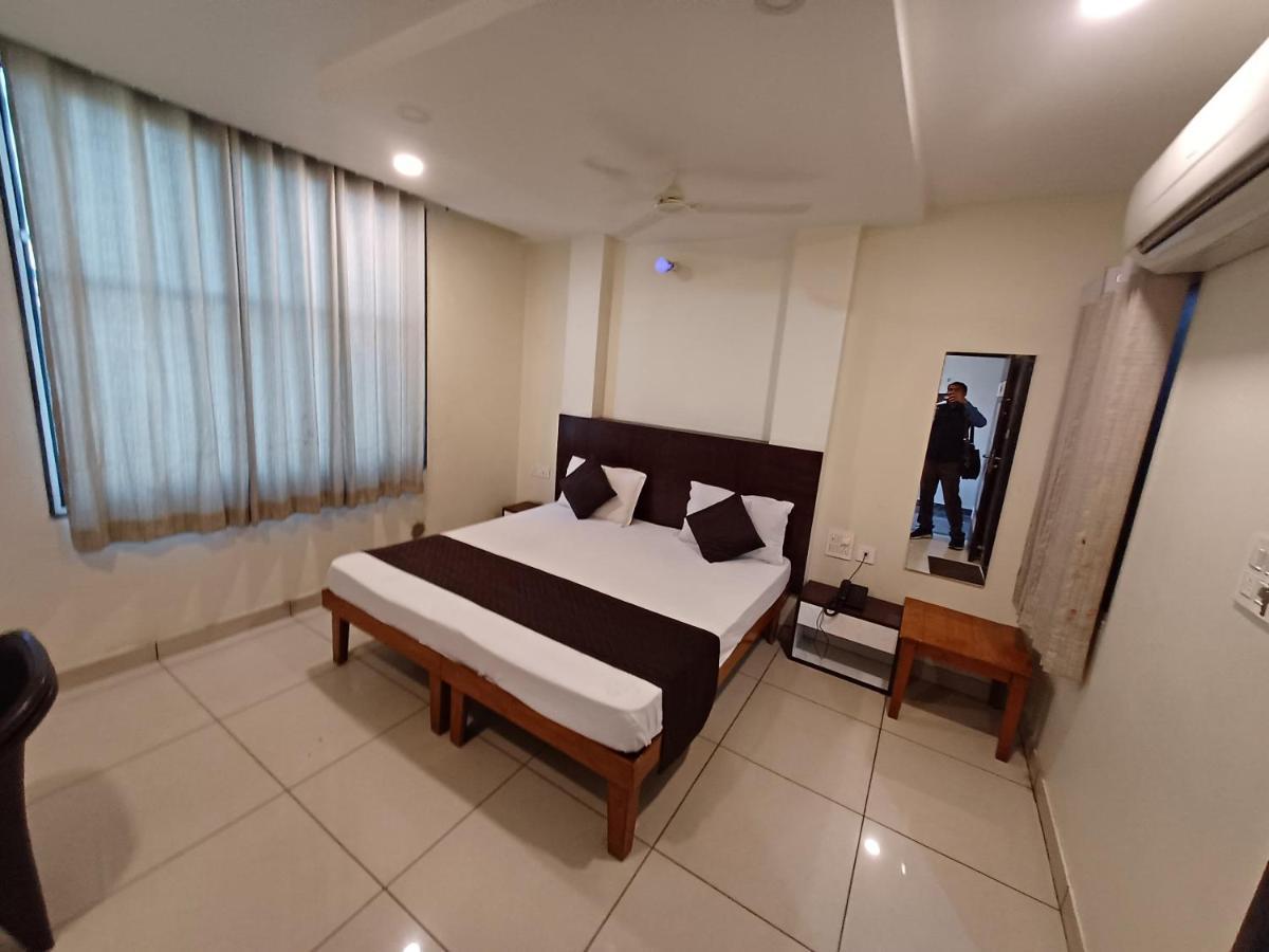 Hotel Rashika Palace جايبور المظهر الخارجي الصورة